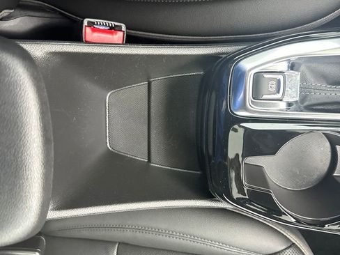 Used 2025 Chevrolet Trax ACTIV w/ Driver Confidence Package FWD image 6