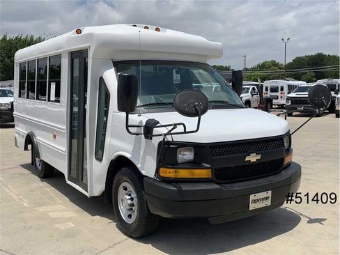Used 2015 Chevrolet Express 3500 w/ School Bus Package image 3