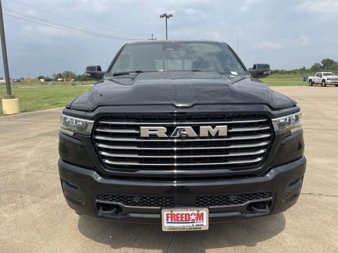 Used 2025 RAM 1500 Laramie w/ Laramie Southwest Edition image 9