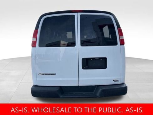 Used 2019 Chevrolet Express 2500 LS w/ Driver Convenience Package image 7