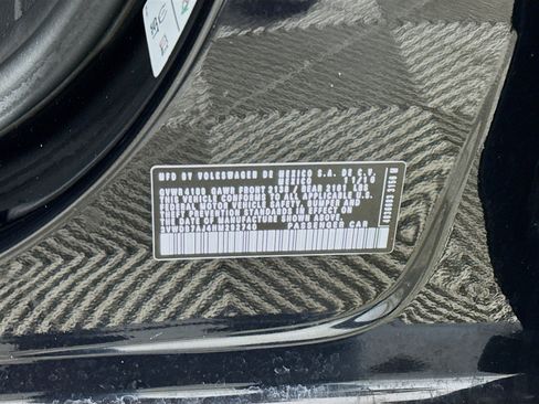 Used 2017 Volkswagen Jetta SE image 40