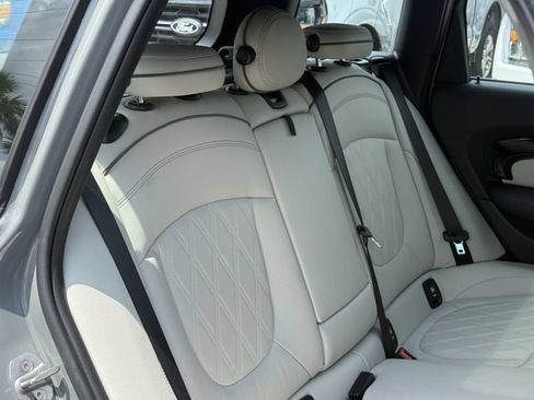 Used 2022 MINI Cooper Clubman S FWD image 33