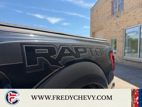 Used 2018 Ford F150 Raptor w/ Equipment Group 802A Luxury AWD/4WD image 32