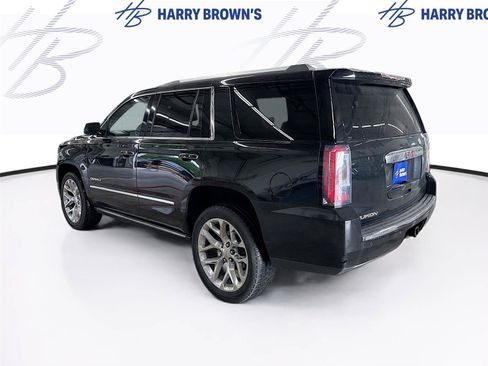 Used 2020 GMC Yukon Denali w/ Denali Ultimate Package AWD/4WD image 2