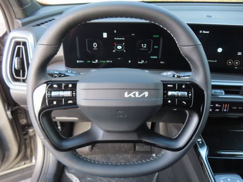 New 2026 Kia Sorento SX Prestige image 4