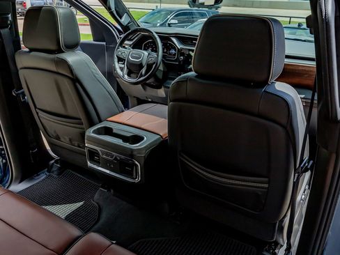 Used 2025 GMC Sierra 1500 Denali Ultimate AWD/4WD image 33