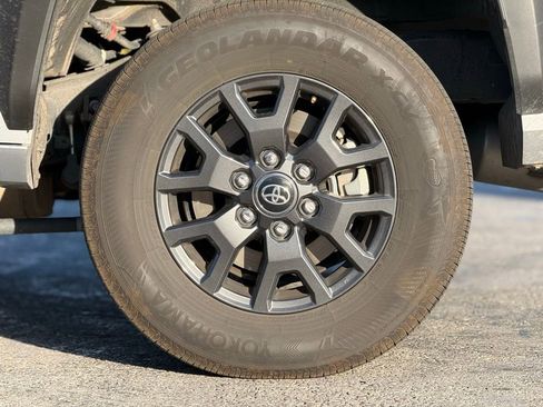 Used 2025 Toyota 4Runner TRD Sport Premium image 3