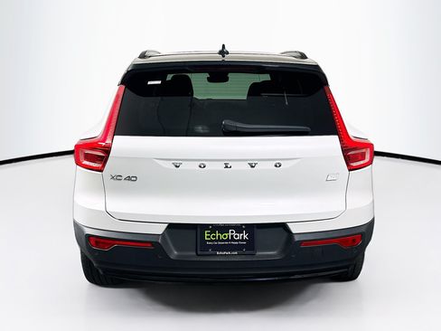 Used 2023 Volvo XC40 Recharge Plus AWD/4WD image 7