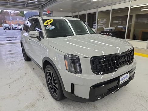 Certified 2025 Kia Telluride EX X-Line image 7