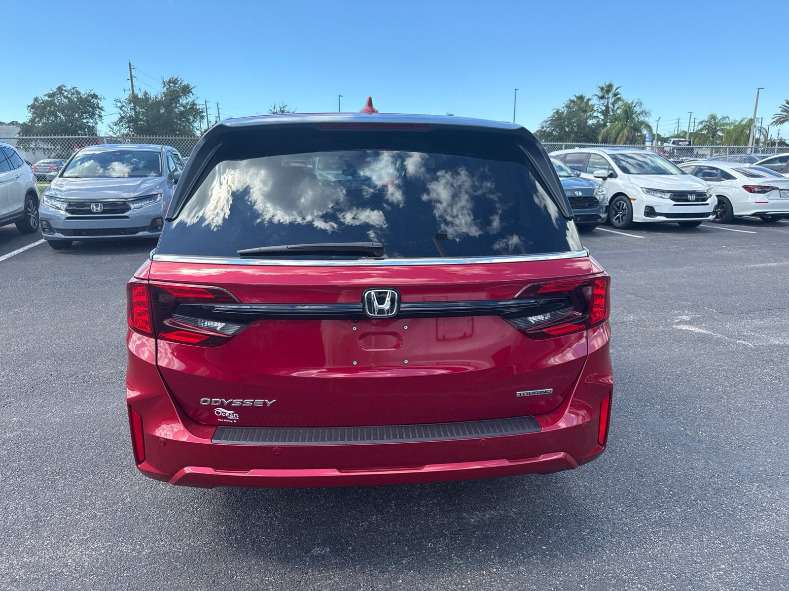 Certified 2025 Honda Odyssey Touring image 6