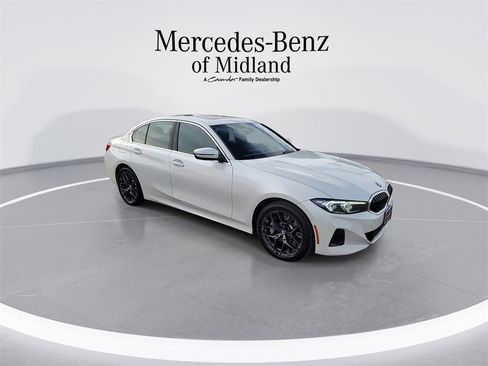 Used 2025 BMW 330i xDrive Sedan image 2