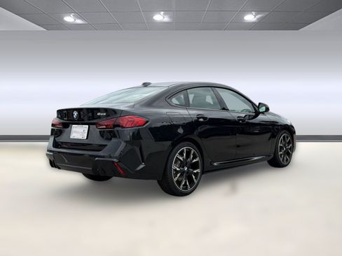 Used 2026 BMW 228i w/ Premium Package FWD image 8