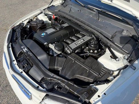 Used 2013 BMW 128i Convertible w/ Premium Pkg image 29