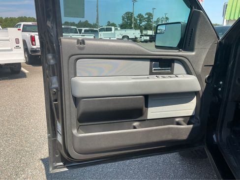 Used 2014 Ford F150 XLT w/ Equipment Group 302A Luxury RWD image 10