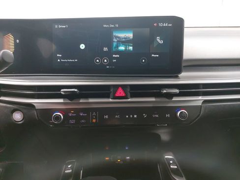 New 2026 Kia Sorento EX image 21