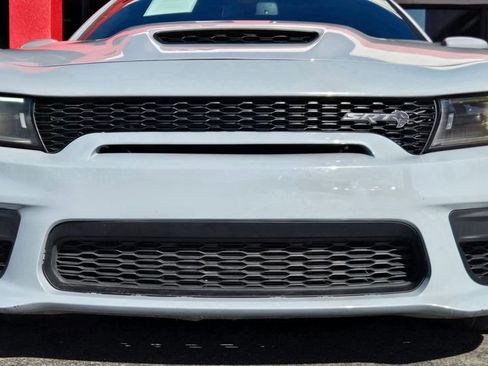 Used 2022 Dodge Charger SRT Hellcat w/ Harman/Kardon Audio Group image 17