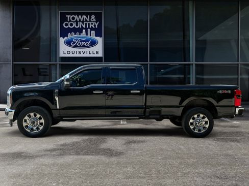 Used 2024 Ford F250 Lariat w/ Chrome Package AWD/4WD image 6