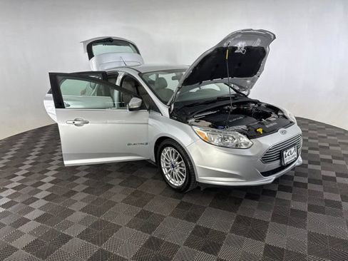 Used 2013 Ford Focus Electric Hatchback FWD image 14