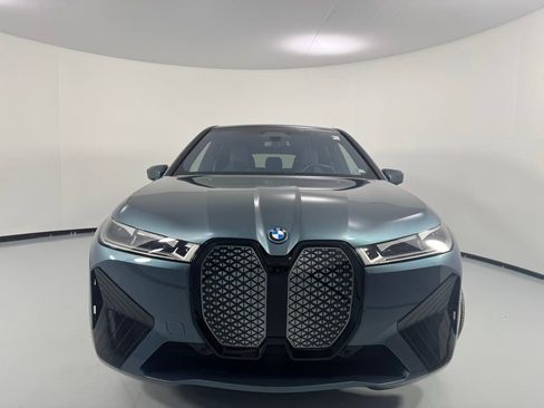 Certified 2023 BMW iX M60 w/ Executive Package AWD/4WD image 3