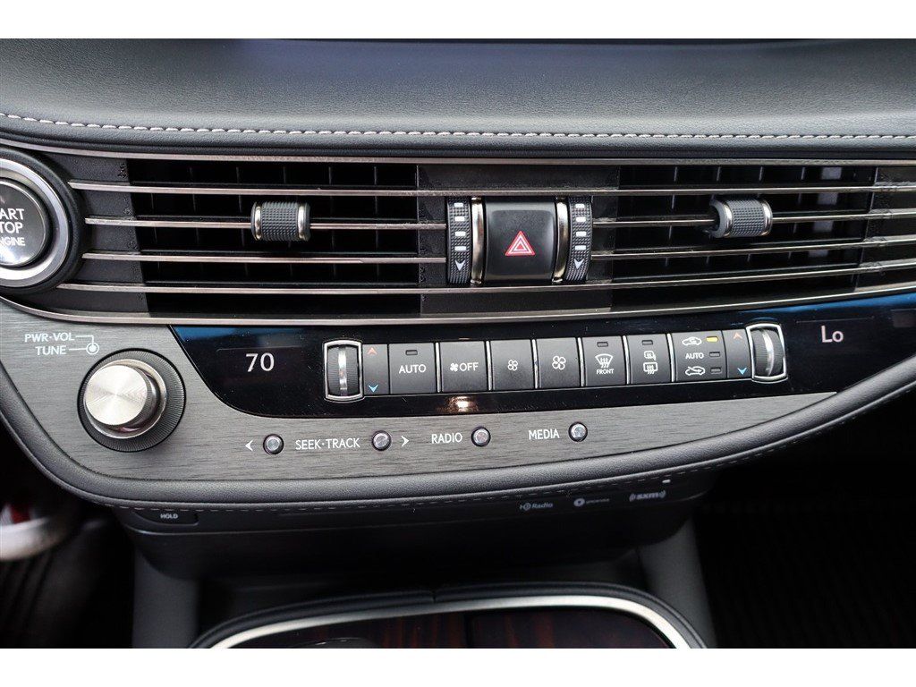 Used 2018 Lexus LS 500 AWD w/ Interior Upgrade Package image 38