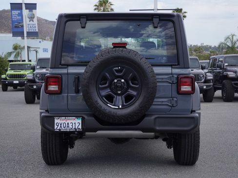 Certified 2026 Jeep Wrangler Sport AWD/4WD image 5