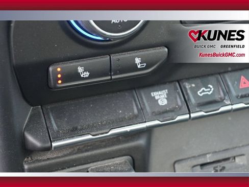 Used 2023 Chevrolet Silverado 3500 LTZ AWD/4WD image 26