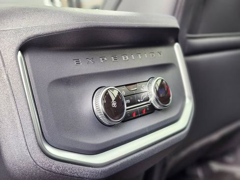 New 2026 Ford Expedition Tremor AWD/4WD image 17