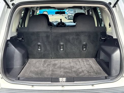 Used 2017 Jeep Patriot Latitude AWD/4WD image 14
