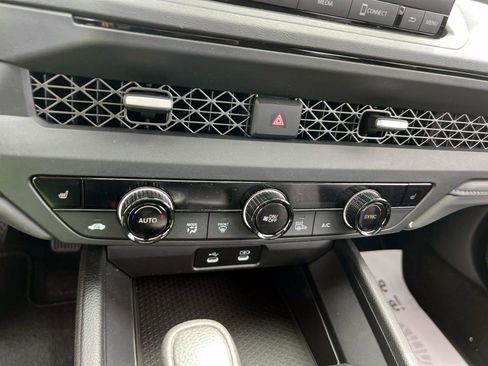 Used 2025 Honda Accord SE image 27