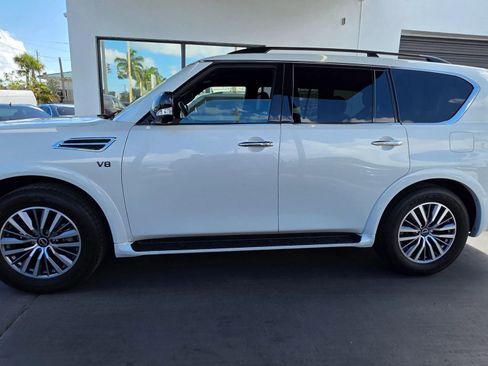 Used 2021 Nissan Armada SL w/ Midnight Edition Package image 7