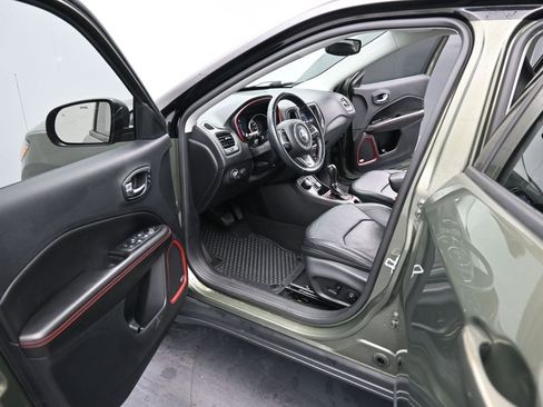 Used 2021 Jeep Compass Trailhawk w/ Sun and Sound Group image 16