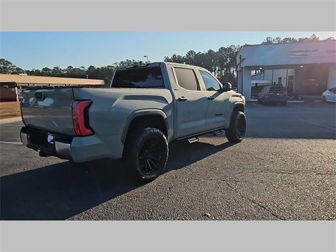 Used 2024 Toyota Tundra Limited image 31