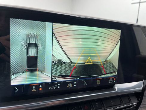 New 2026 GMC Sierra 2500 SLT w/ SLT Premium Package image 10