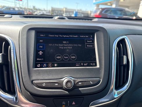 Used 2022 Chevrolet Equinox LT FWD image 22