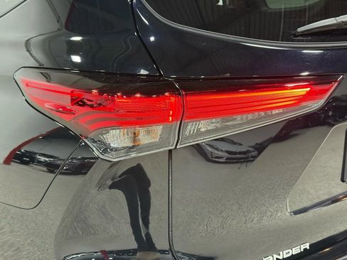 Used 2022 Toyota Highlander XSE image 77