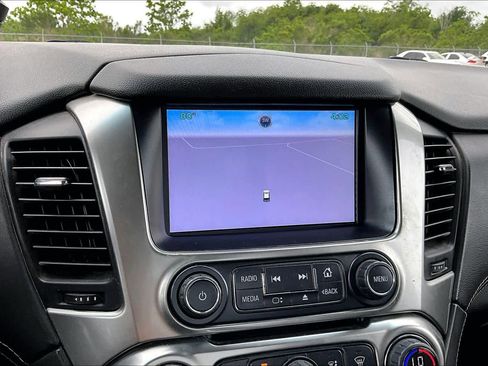 Used 2015 Chevrolet Tahoe LT w/ Texas Edition image 32