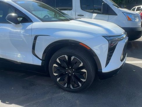 Used 2024 Chevrolet Blazer EV RS AWD/4WD image 16