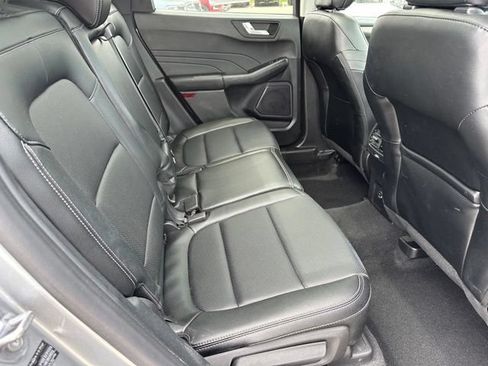 Used 2022 Ford Escape SEL AWD/4WD image 12