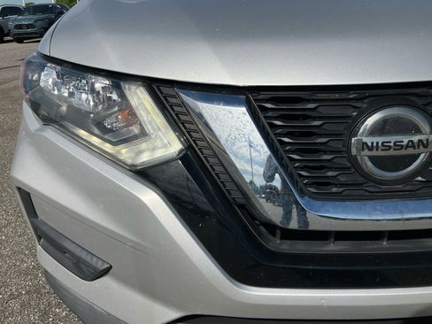 Used 2020 Nissan Rogue S w/ Special Edition Package image 27