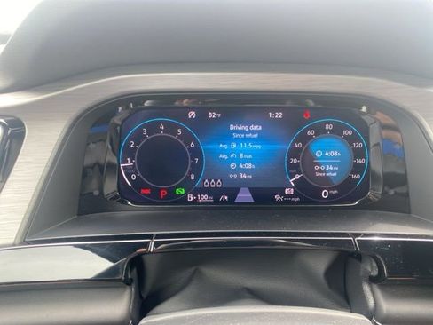 Used 2024 Volkswagen Atlas Cross Sport SE image 20