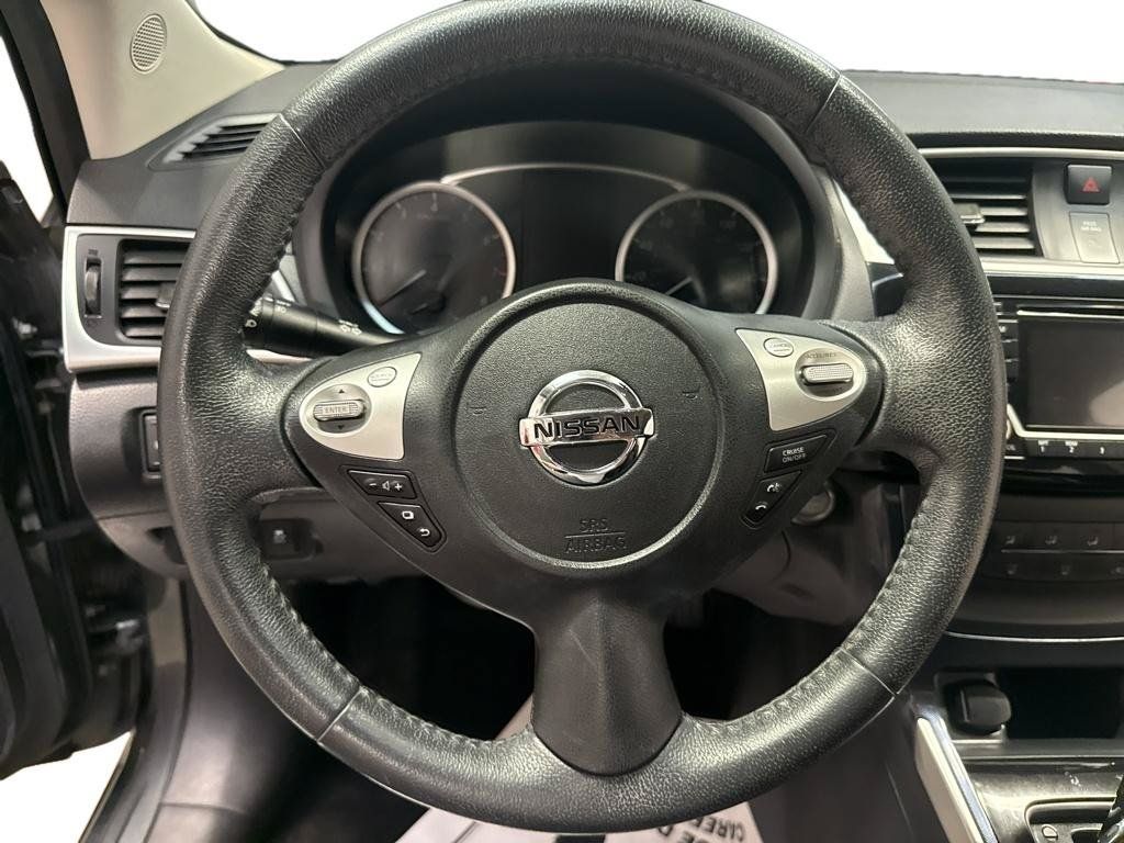 Used 2016 Nissan Sentra SR FWD image 17
