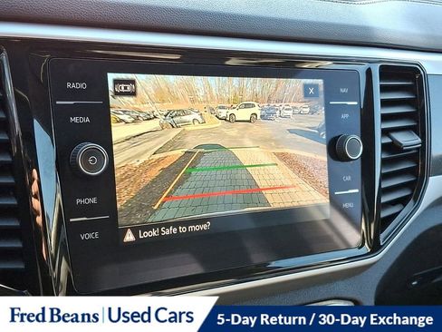 Certified 2022 Volkswagen Atlas SEL Premium image 20