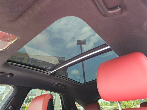 Used 2025 Genesis GV70 3.5T Sport w/ Sport Advanced Package image 25