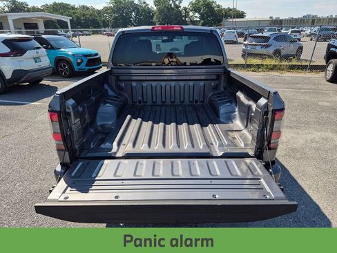 Used 2025 Nissan Frontier SV AWD/4WD image 33