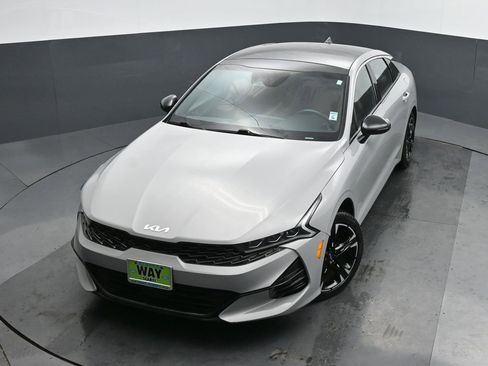 Used 2024 Kia K5 GT-Line image 37