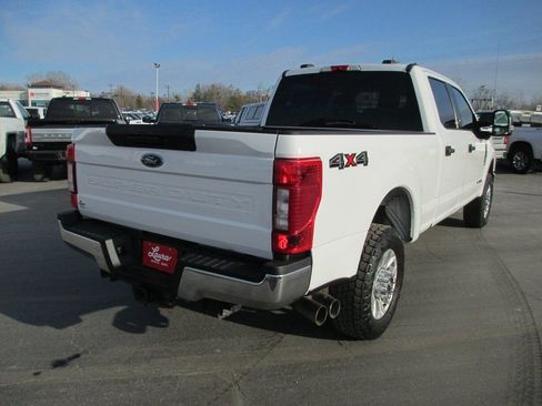 Used 2021 Ford F250 XLT image 4