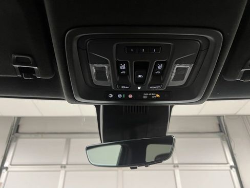 Used 2024 GMC Sierra 3500 Denali Ultimate image 41