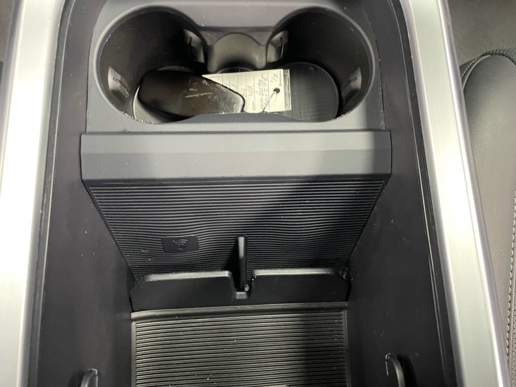 Used 2024 Lucid Air Pure RWD image 30