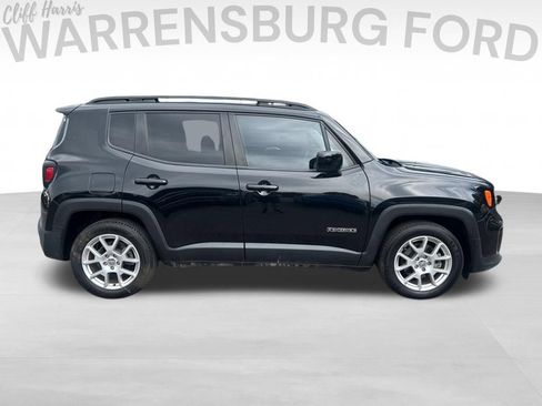 Used 2020 Jeep Renegade Latitude FWD image 8