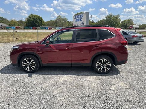 Used 2019 Subaru Forester Limited AWD/4WD image 8
